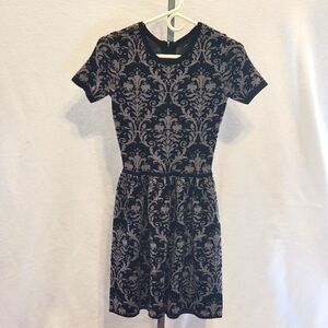Romeo & Juliet XS black and gray dress